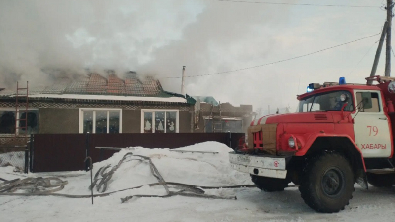 В алтайском селе на пожаре погибли два человека