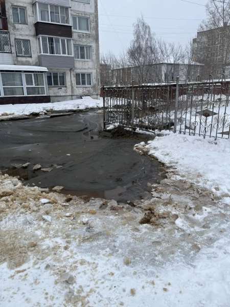 Жители Бийска частично остались без воды