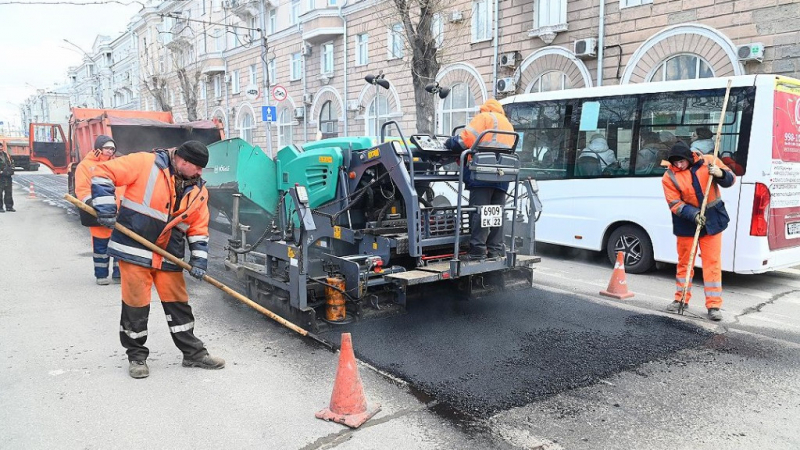 В Барнауле стартовал ремонт дорог