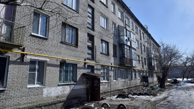 Власти Барнаула еще не решили судьбу аварийной «хрущевки» на улице Тимуровской