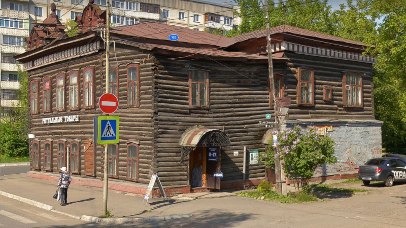 Жители Бийска обеспокоены состоянием дома купца Осипова