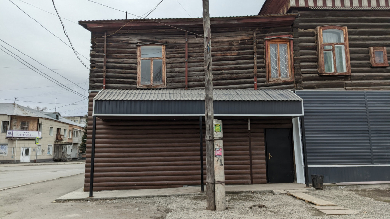 Жители Бийска обеспокоены состоянием дома купца Осипова