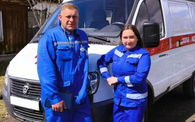 Семья врачей приехала работать на Алтай с острова Сахалин