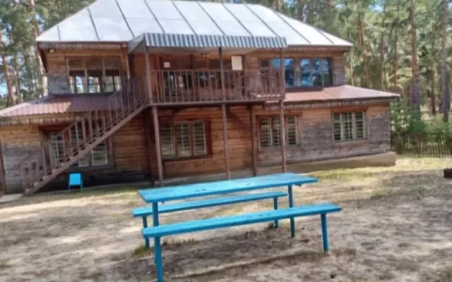 Базу отдыха «Луч» на берегу озера продают в Егорьевском районе